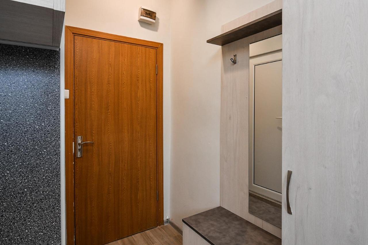 Small On Budget In The Heart Of Апартамент *