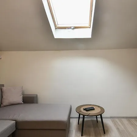 Small Studio On Budget In The Heart Of City Varna Exterior photo