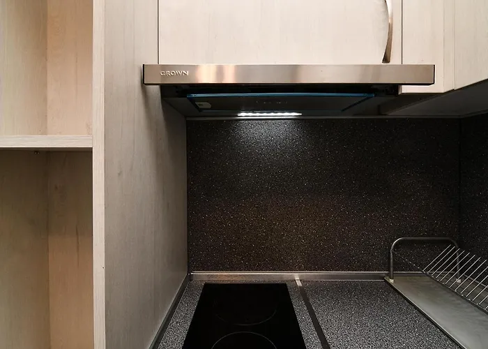 Small Studio On Budget In The Heart Of City
